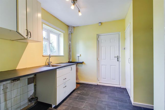 Langsett Road, Wakefield photo 4