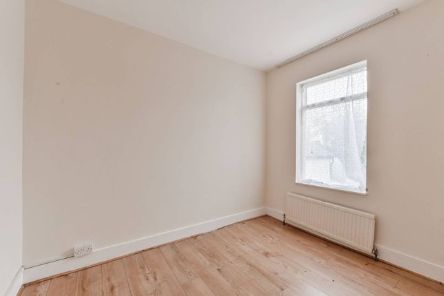 Terraced house for sale in Cranbourne Road, Stratford, London