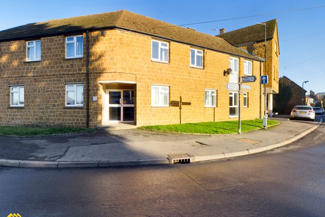 Thumbnail Flat for sale in Manor Court, Fenny Compton