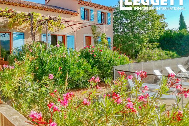 Thumbnail Villa for sale in Saint-Saturnin-Lès-Apt, Vaucluse, Provence-Alpes-Côte D'azur