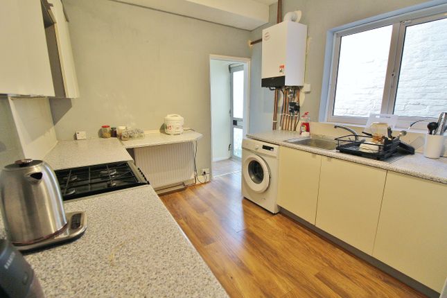 19, Barnes Road, Portsmouth photo 3