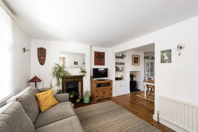 Lime Cottage,, The Limes, Kent photo 2