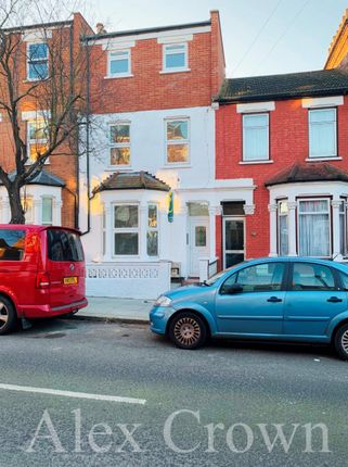 Thumbnail Terraced house to rent in Fairview Road, London