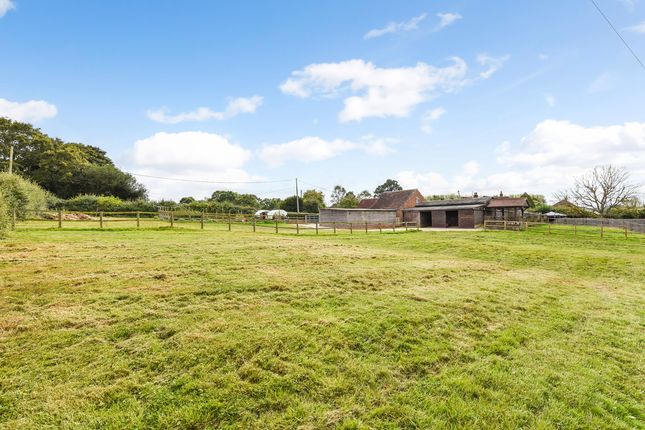 Collyers Farm, Forest Road, Waterlooville photo 2