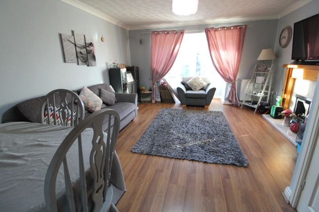 End terrace house for sale in Coupland Close, Gainsborough, Lincolnshire
