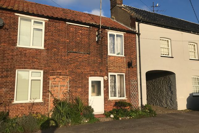 Terraced house to rent in The Green, Fakenham