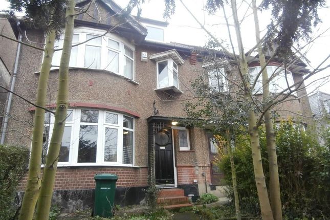 Thumbnail Semi-detached house to rent in Nether Street, Finchley