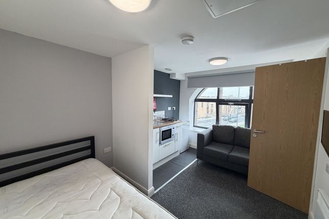 118-124 Edge Lane, Merseyside, L7 photo 4