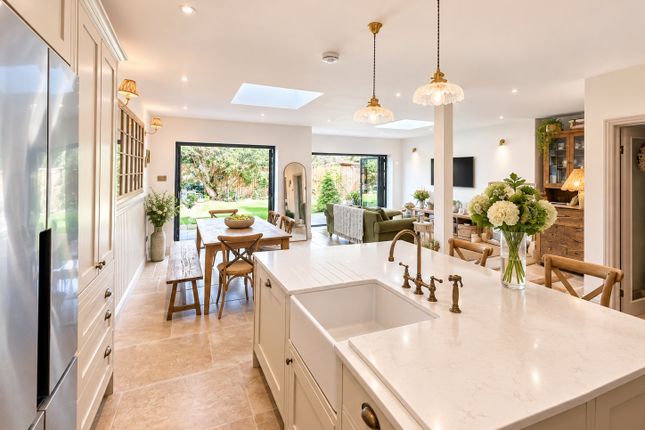 26, Finchcroft Lane, Cheltenham photo 3