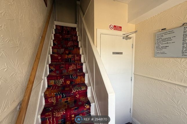 Mansfield Road, Hasland, Chesterfield photo 5