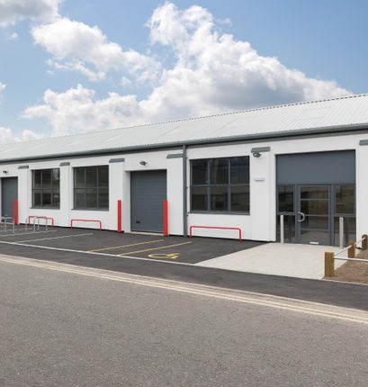 Industrial to let in 290 Aberdeen Avenue, Slough Trading Estate