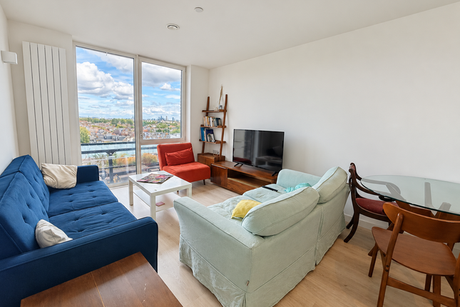 1-bed flat on 102, Bollo Lane, Chiswick, £2,000/mo