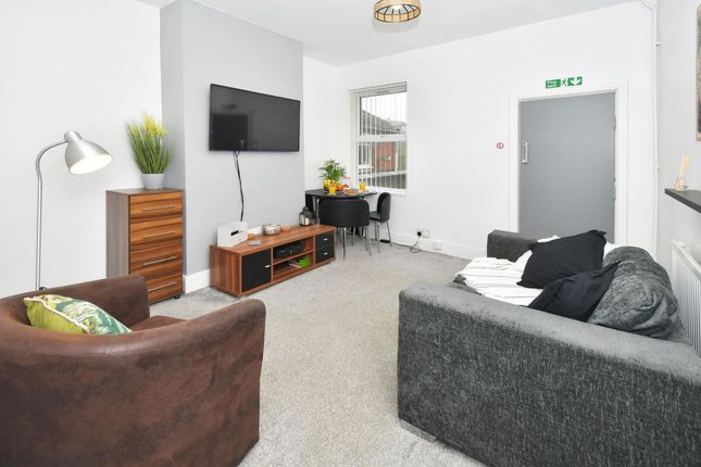 Thumbnail Flat to rent in Boothen Road, Stoke-On-Trent