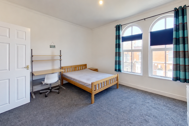 5 Norwood Road, Leeds photo 4