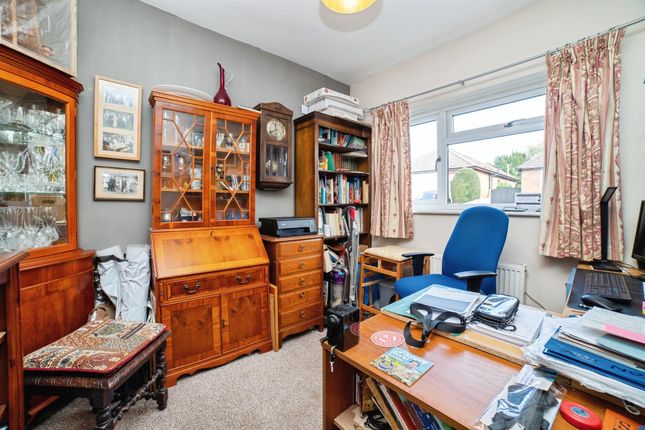 15, Welwyn Avenue, Derby photo 4