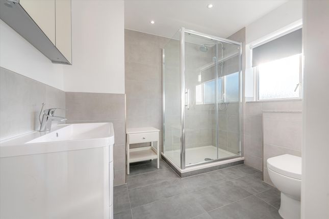 Town house for sale in Harley Road, London