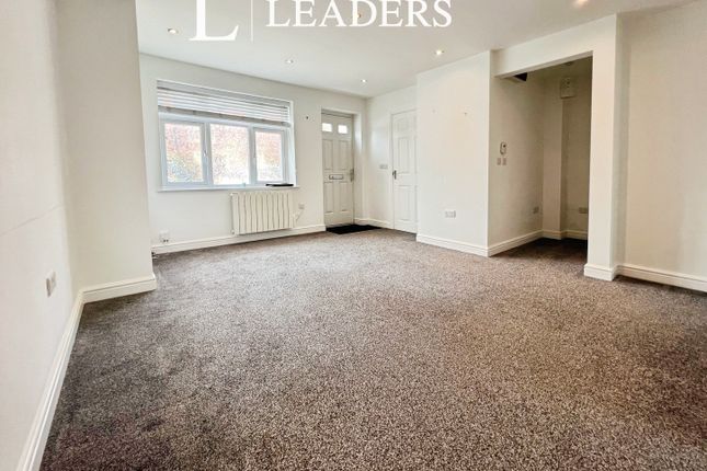 2B, Meadowgate, Bourne photo 2