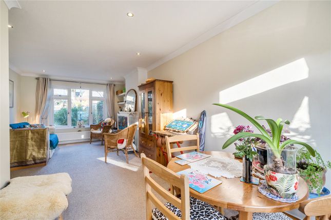 62, Alexandria Road, Devon photo 2