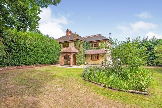 Mereview Cottages Penkridge Stafford St19 4 Bedroom Semi Detached House For Sale 55829381 Primelocation