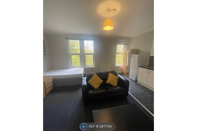 Conference Rd Armley, Leeds photo 3