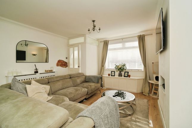 18, High Street, Atherton photo 3