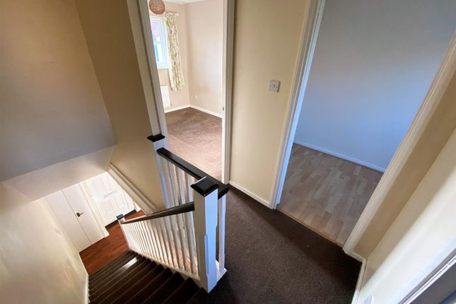 4, Maytree Close, Derby photo 4