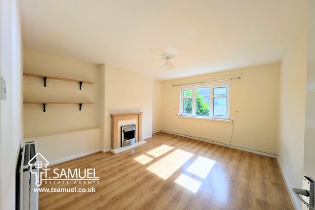 40 Rowan Close, Mountain Ash photo 2