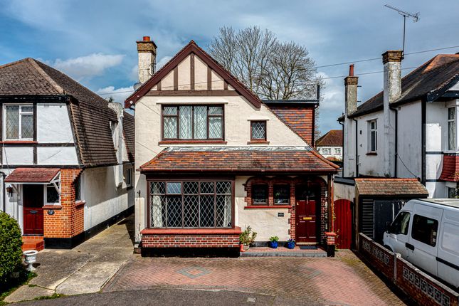 Detached house for sale in Hamilton Close, Leigh-On-Sea