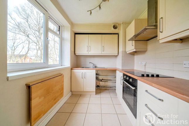 Flat 11, Campion House,, Jocks Lane, Berkshire photo 4