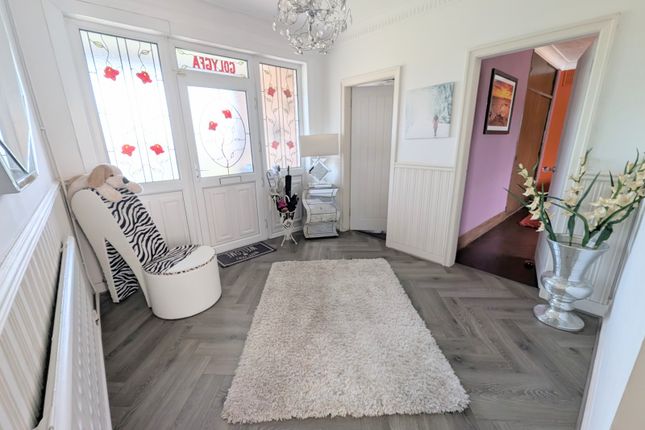 Golygfa Bungalow, Cefn Byrle Road, Coelbren photo 2
