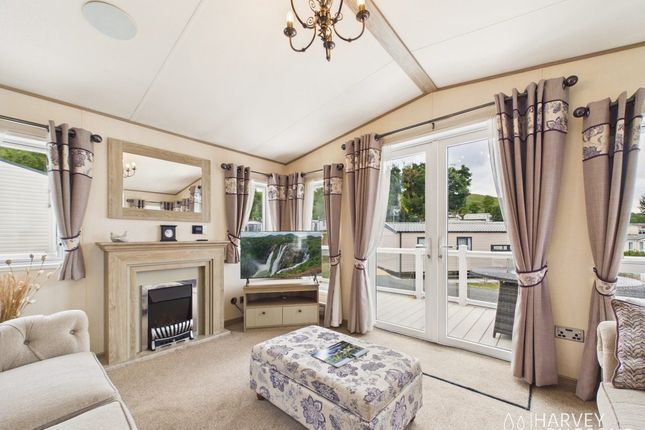 Brynteg Country And Leisure Retreat, Llanrug, Gwynedd photo 4