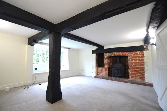 Farmhouse to rent in Angmering Park, Littlehampton, West Sussex