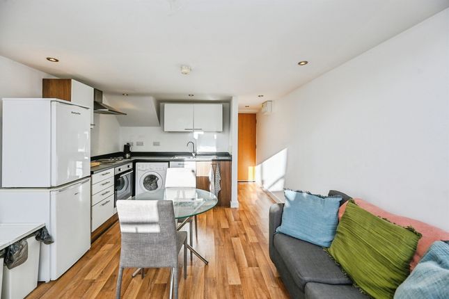 Flat 2, 40a, Jubilee Drive, Liverpool photo 4