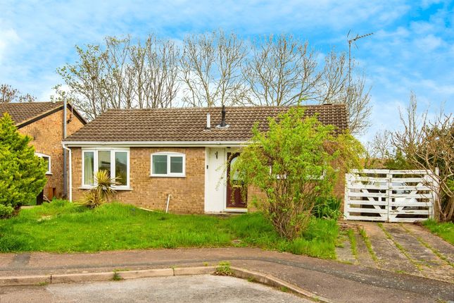 Thumbnail Detached bungalow for sale in Welland Close, Raunds, Wellingborough