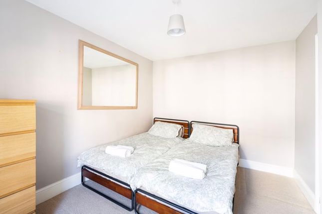Property to rent in Richmond Dale, Clifton, Bristol