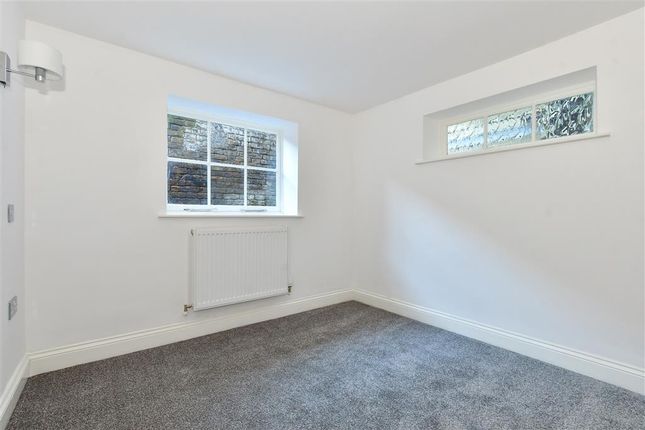 Flat for sale in Mortimer Street, Herne Bay, Kent