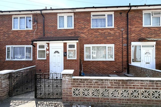 3-bed house on 207, Ampleforth Road, London, £2,000/mo