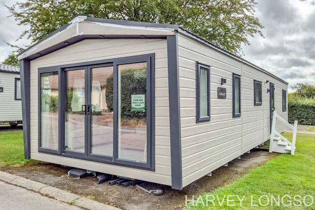 2-bed house on Stowford Farm Meadows, Berry Down, Ilfracombe, £104,995