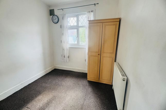 197, Kempton Road, London photo 4