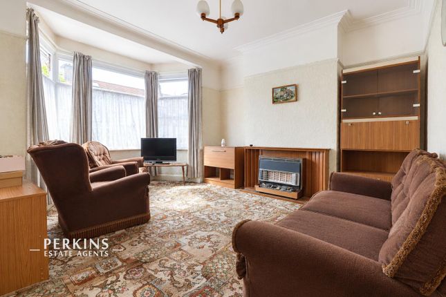 68, Sudbury Heights Avenue, Greenford photo 3