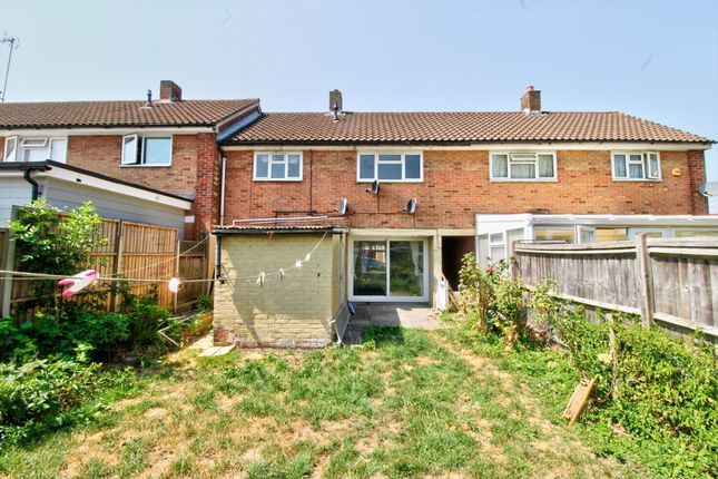 269 The Hides, Harlow photo 4