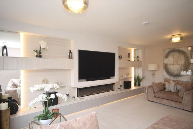 4, Eachwick Drive, Newcastle Upon Tyne photo 3