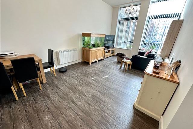 Flat for sale in The Causeway, Worthing, West Sussex