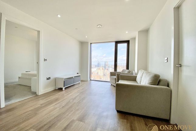 2-bed flat on A2302 Store Street, Manchester, £320,000