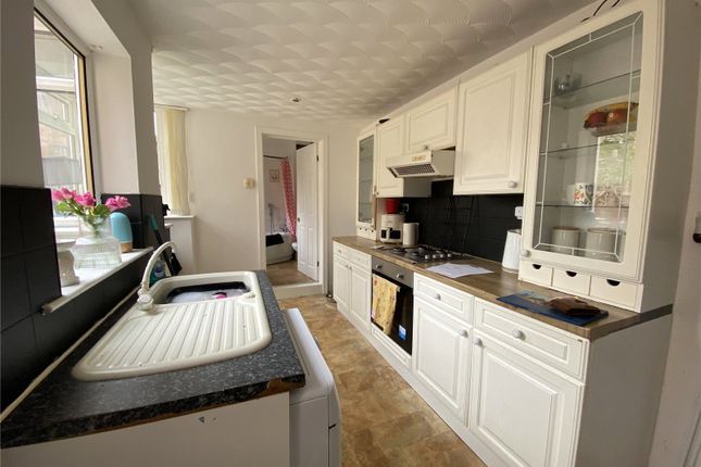 Flat, 119A, Barnsley Road, Pontefract photo 2