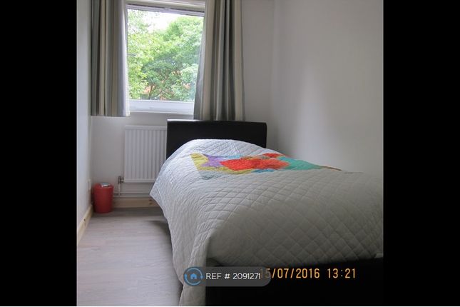 Thumbnail Room to rent in Bedroom Four, London
