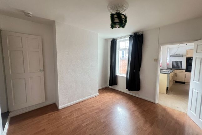 134, Newgate Lane, Mansfield photo 4