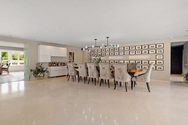Family/Dining Room