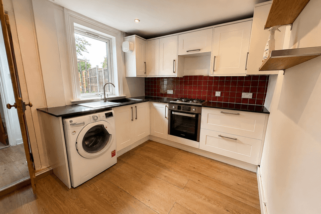 43 New Writtle Street, Chelmsford photo 4