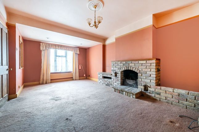 78, Luton Road, Toddington photo 3